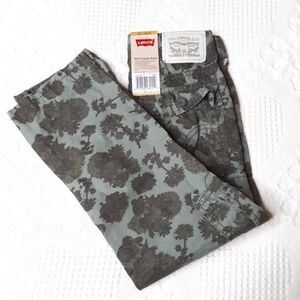 Levi's Boy's 511 Slim Regular Cargo Pants Camo Size 5 (4-5y)